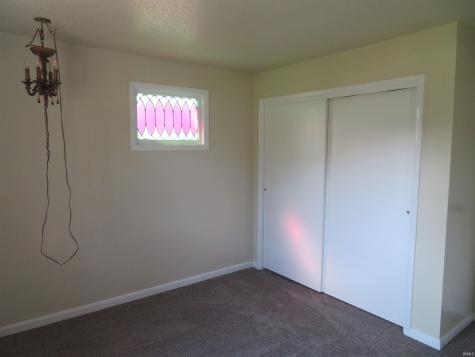 1937 S Walnut Lane Evansville IN 47714
