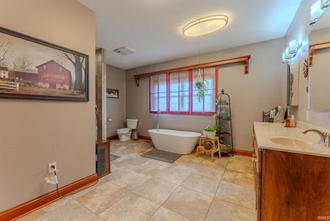 5132 N 600 W Wabash IN 46992