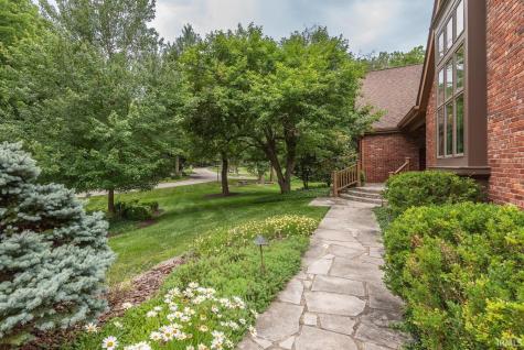 885 S Woodscrest Drive Bloomington IN 47401