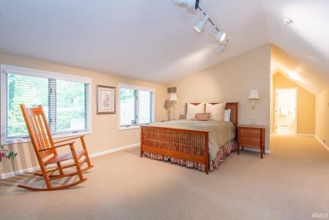 885 S Woodscrest Drive Bloomington IN 47401