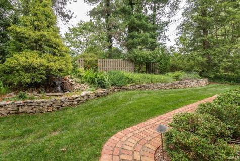 885 S Woodscrest Drive Bloomington IN 47401