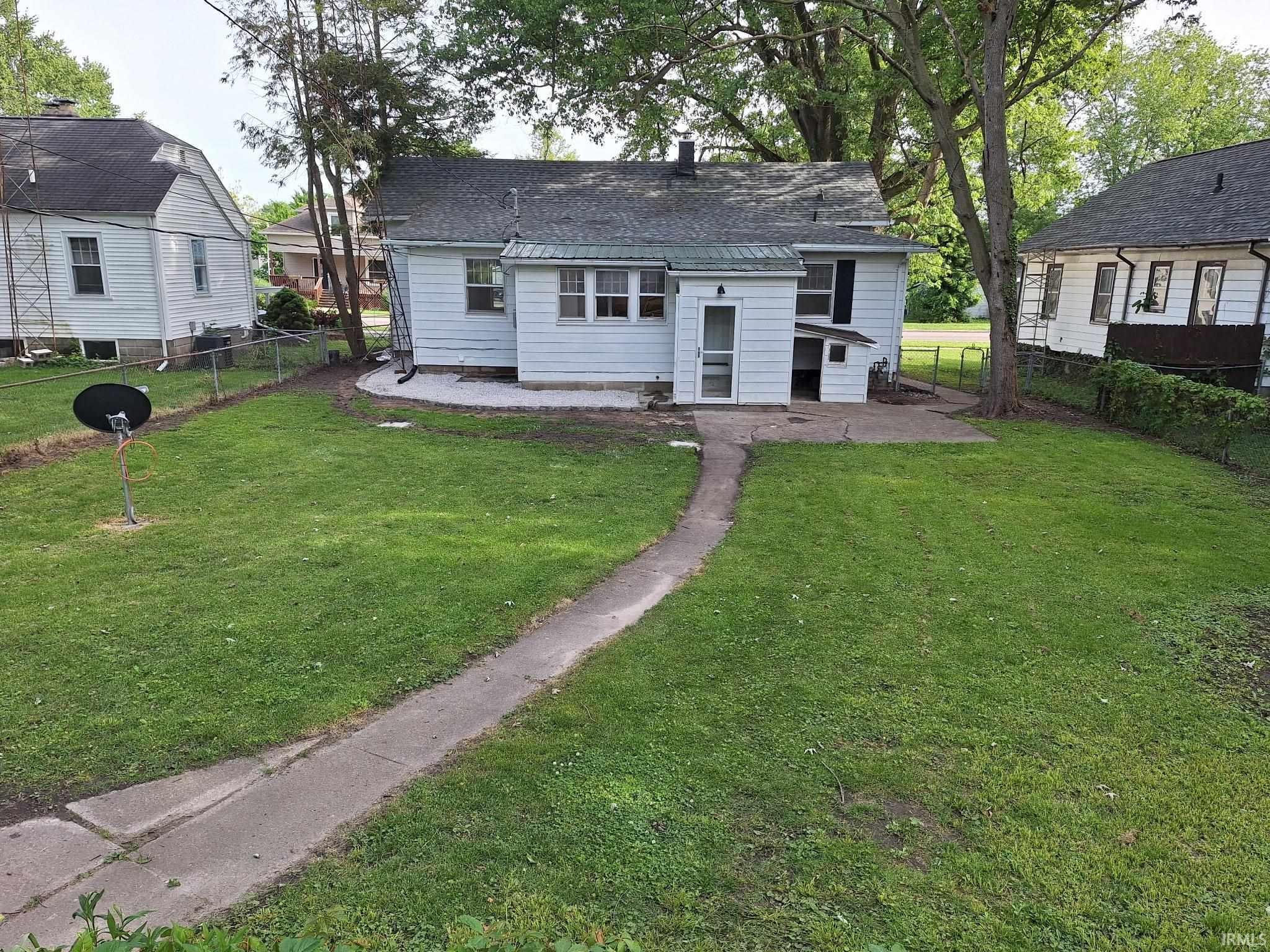 729 E Main Street Warsaw IN 46580