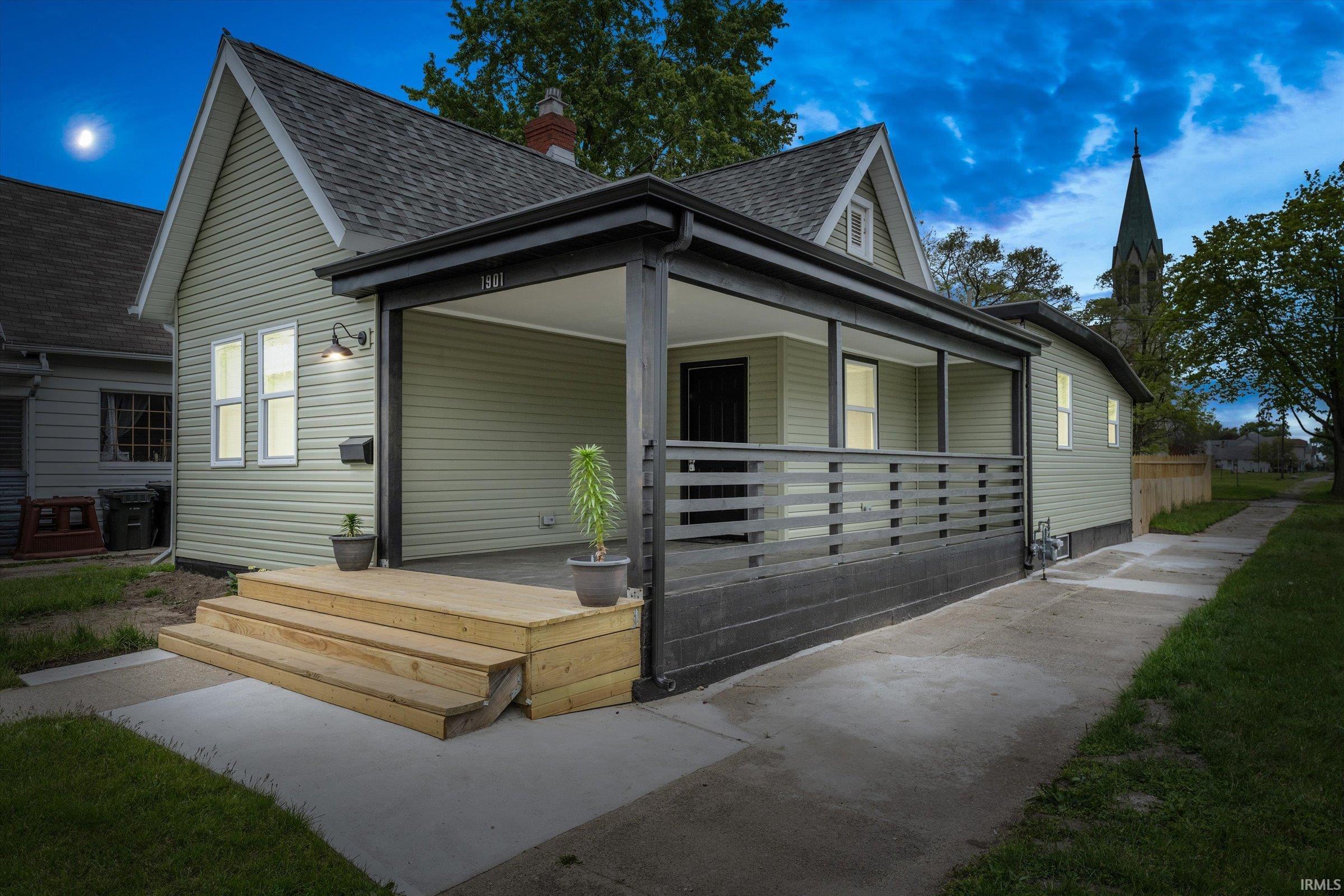 1901 Linden Avenue South Bend IN 46628