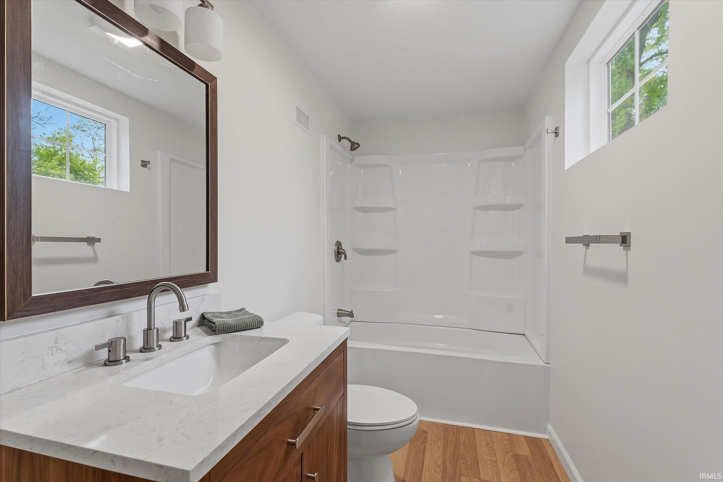 1901 Linden Avenue South Bend IN 46628