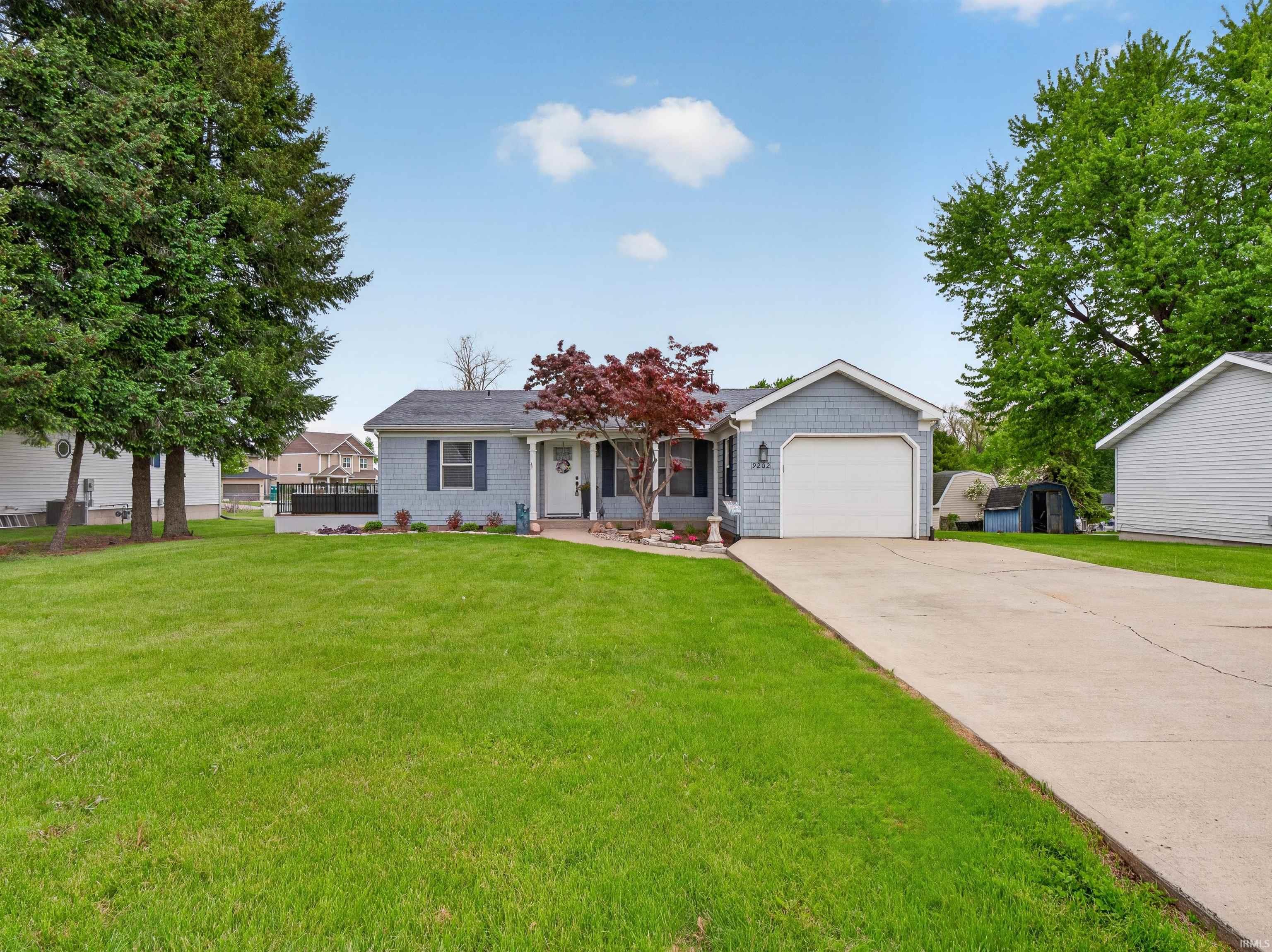 9202 E Lilac Lane Cromwell IN 46732