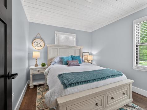 9202 E Lilac Lane Cromwell IN 46732