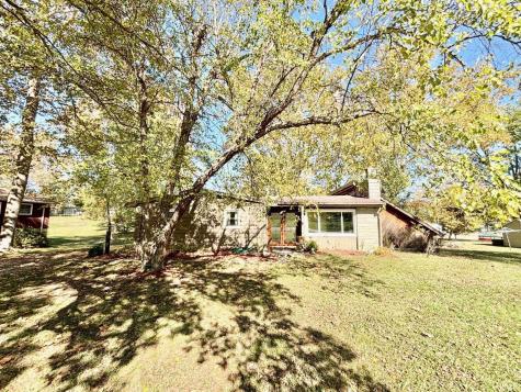 321 E Dewey Drive Ellettsville IN 47429