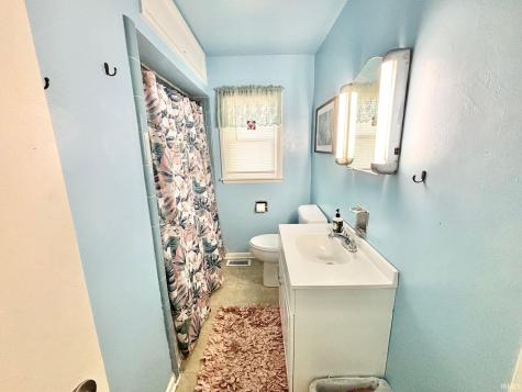 321 E Dewey Drive Ellettsville IN 47429