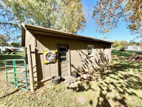 321 E Dewey Drive Ellettsville IN 47429