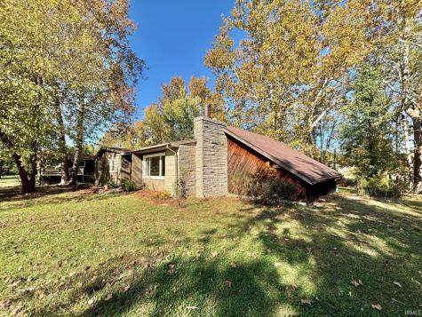 321 E Dewey Drive Ellettsville IN 47429
