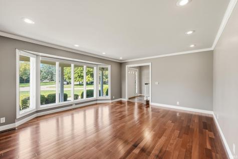 22 Stone Ridge Drive Huntington IN 46750