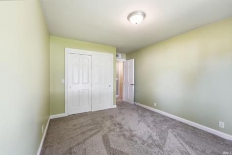 22 Stone Ridge Drive Huntington IN 46750