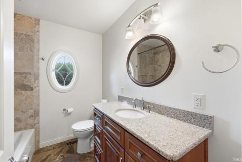 22 Stone Ridge Drive Huntington IN 46750
