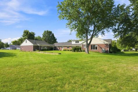 22 Stone Ridge Drive Huntington IN 46750