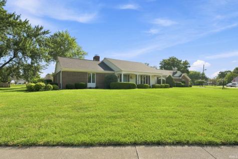 22 Stone Ridge Drive Huntington IN 46750