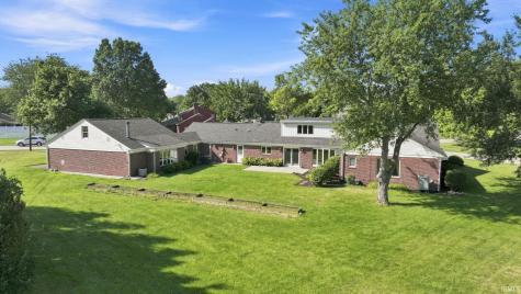 22 Stone Ridge Drive Huntington IN 46750