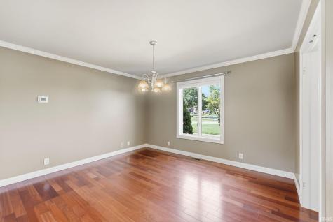 22 Stone Ridge Drive Huntington IN 46750