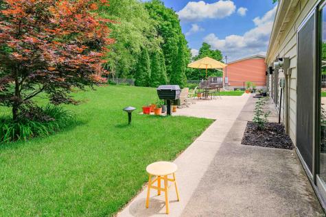 325 E Clover Lane Bloomington IN 47408