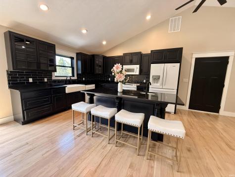125 Bennett Road Bedford IN 47421
