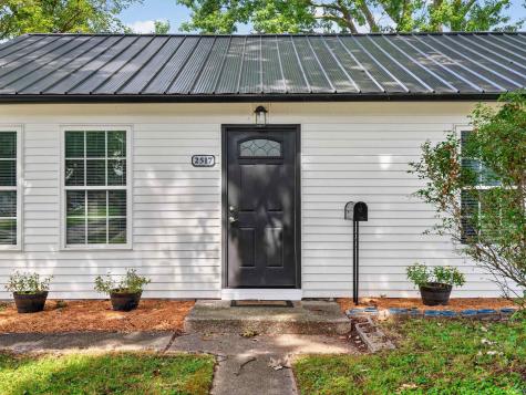 2517 Vance Avenue Fort Wayne IN 46805