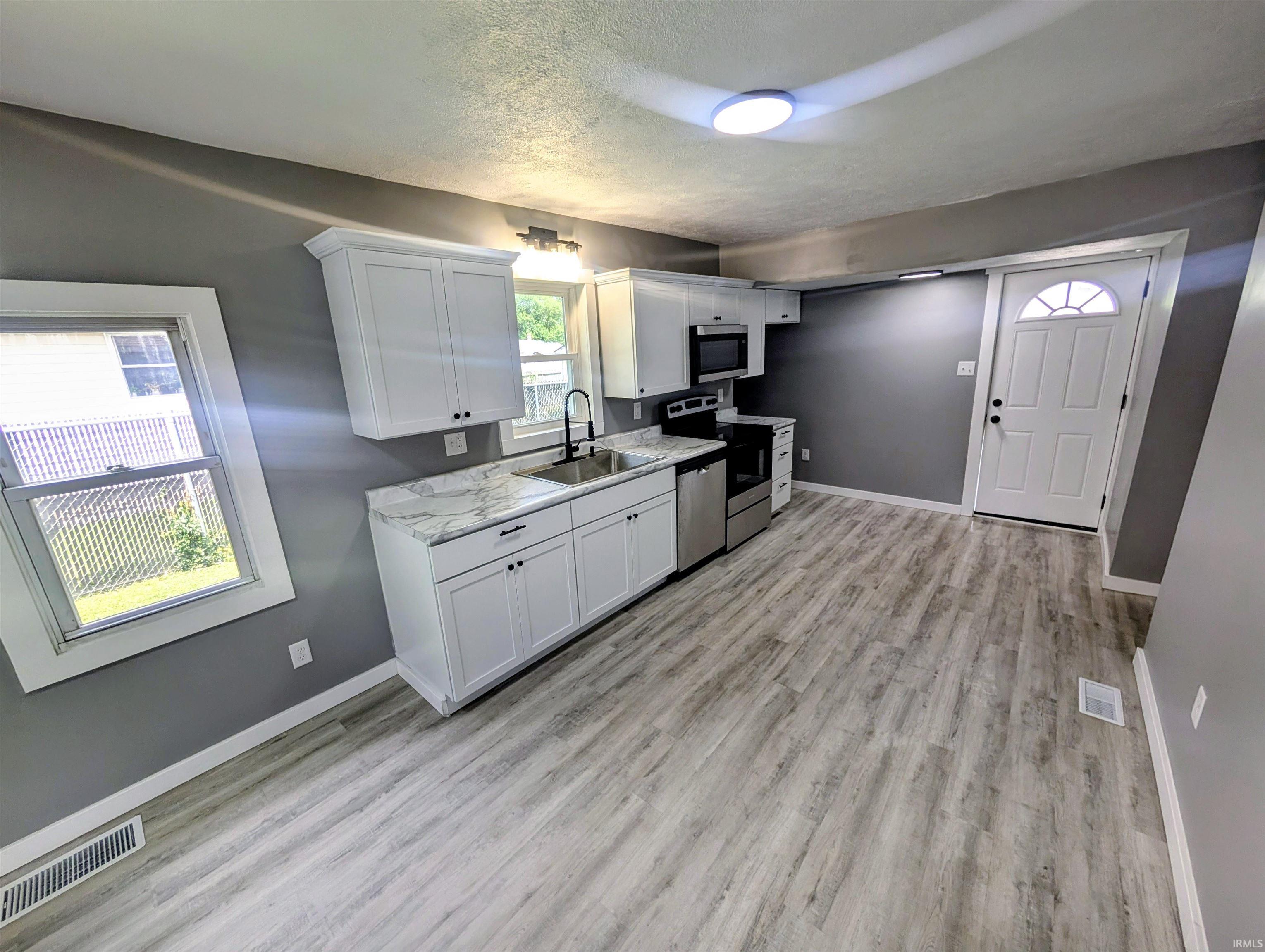 1014 Union Street Mishawaka IN 46544