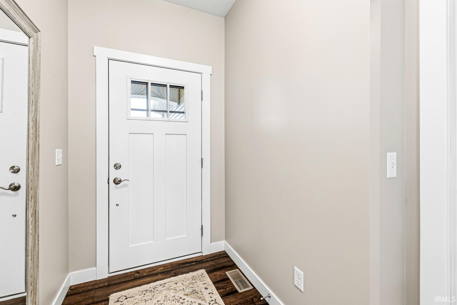 1237 Keady Court South Bend IN 46614