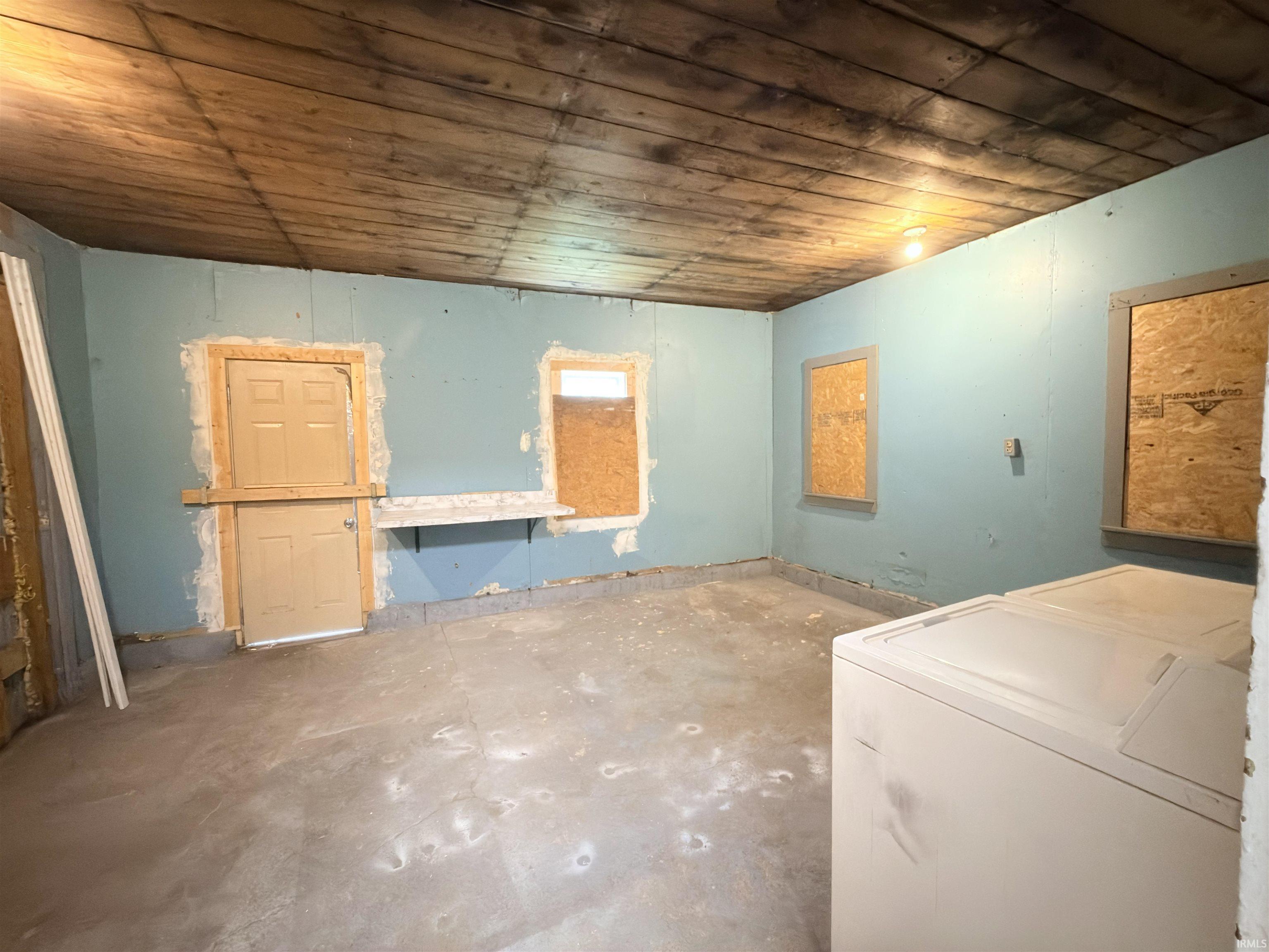 134 E Calvert Street South Bend IN 46613