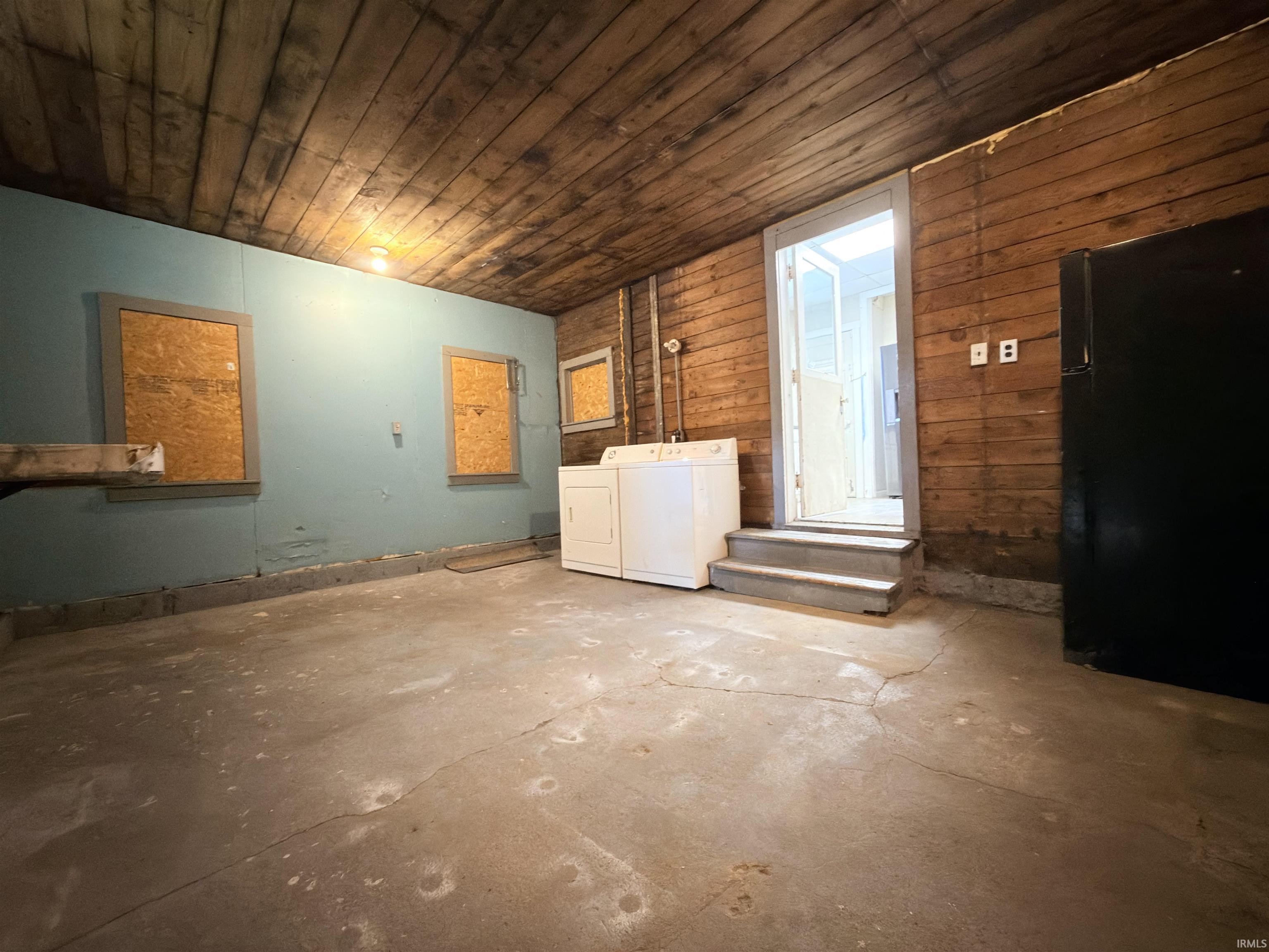 134 E Calvert Street South Bend IN 46613