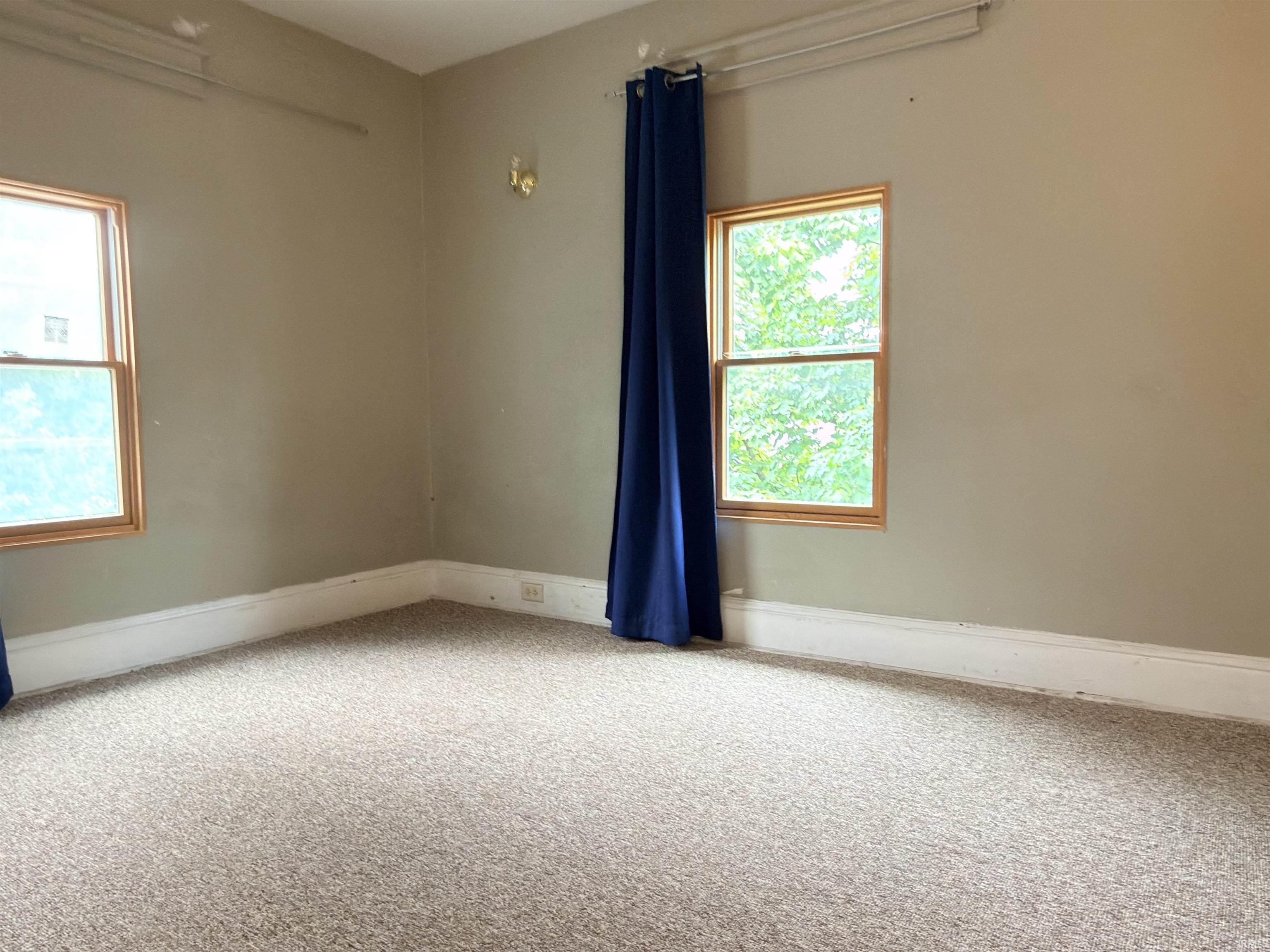 134 E Calvert Street South Bend IN 46613