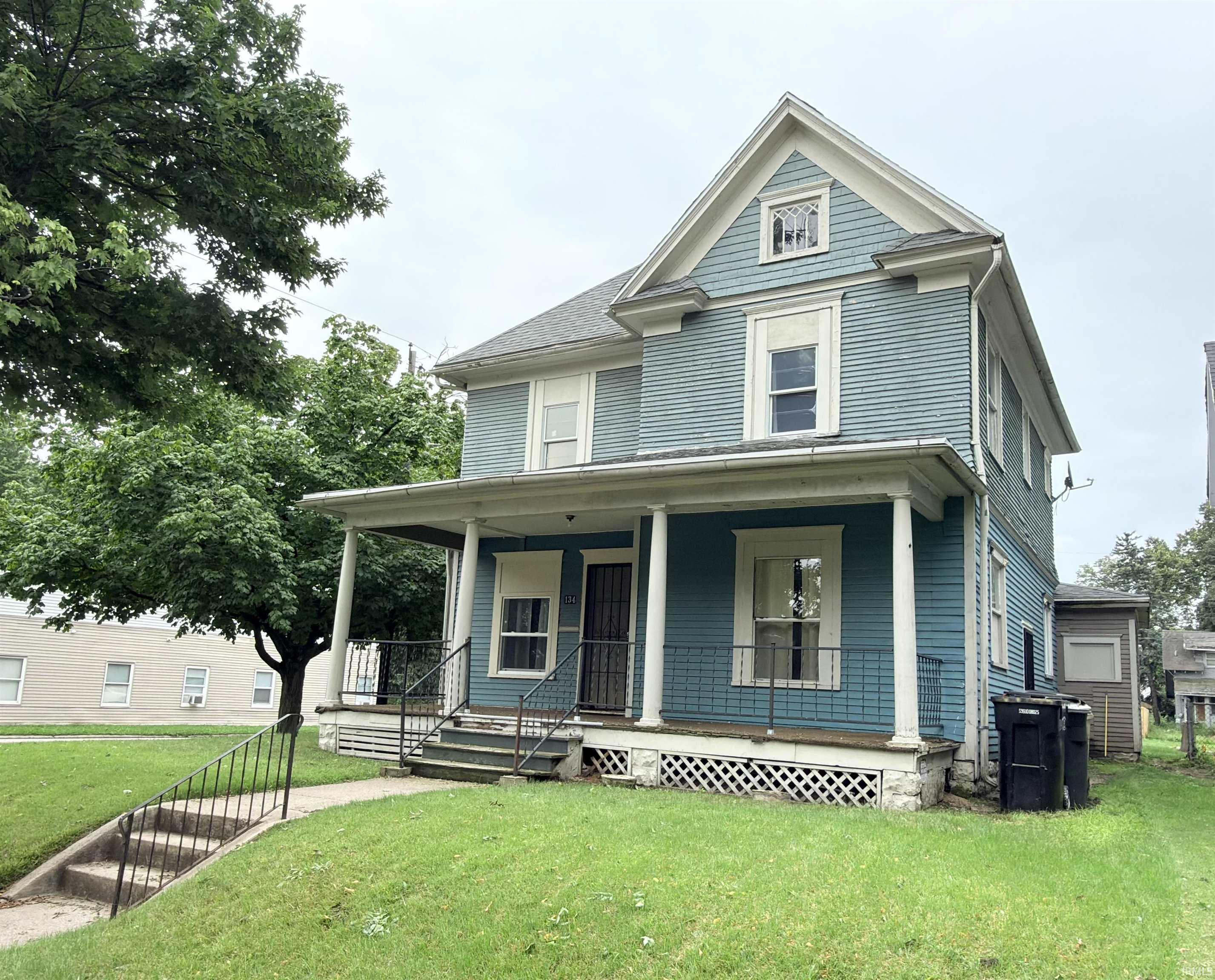 134 E Calvert Street South Bend IN 46613