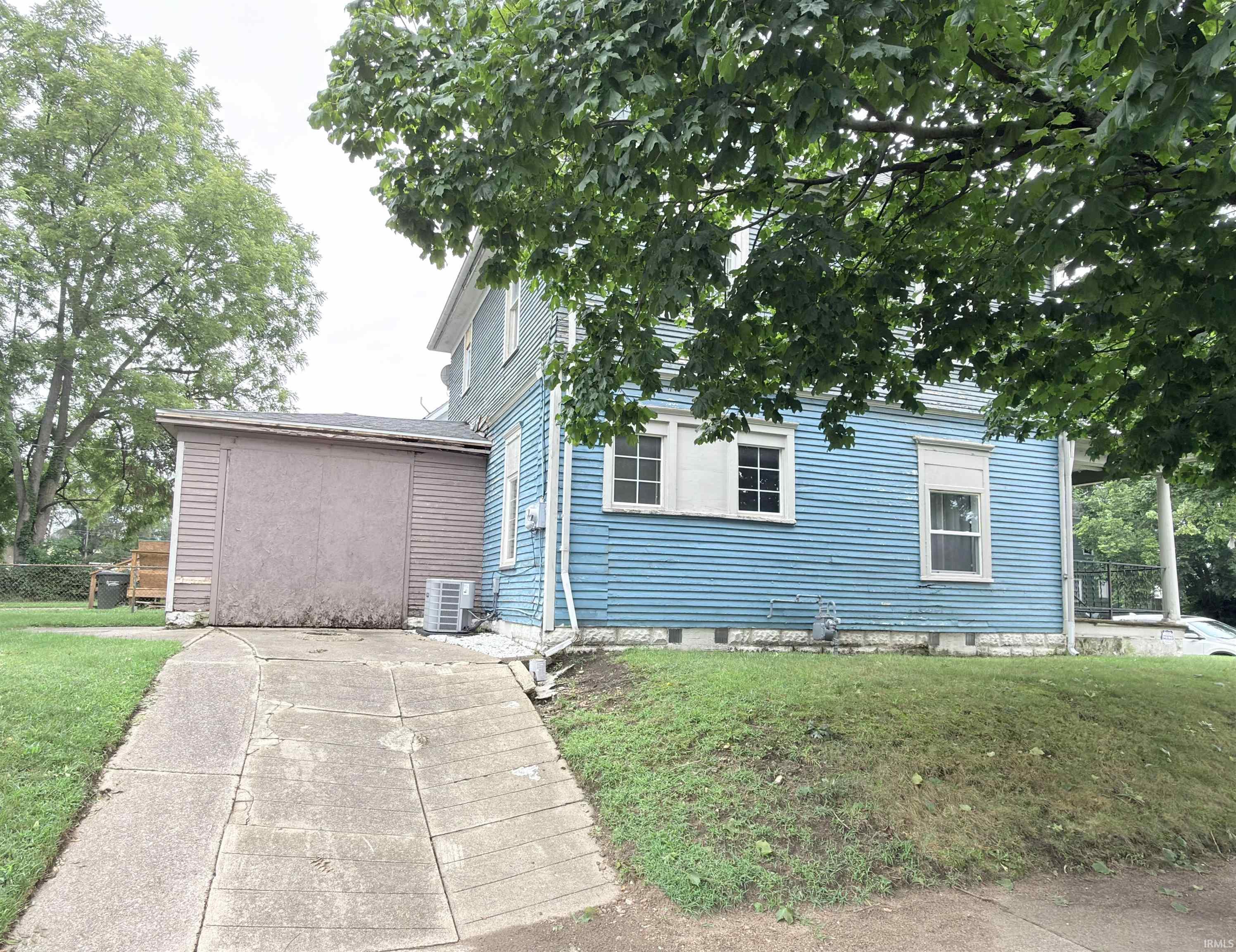 134 E Calvert Street South Bend IN 46613