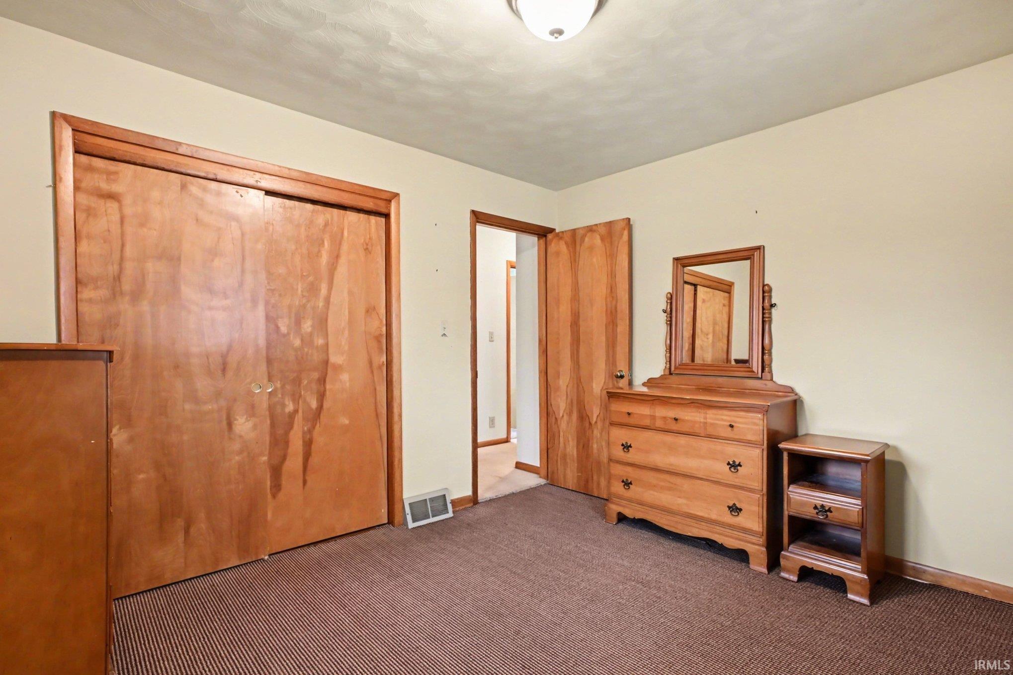 53050 Crestview Drive South Bend IN 46635
