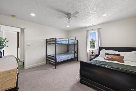 1435 Bellbrook Road Loogootee IN 47553