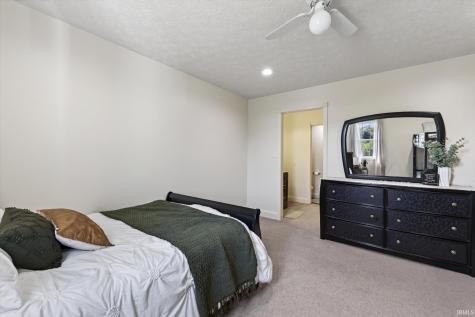 1435 Bellbrook Road Loogootee IN 47553