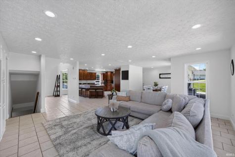 1435 Bellbrook Road Loogootee IN 47553