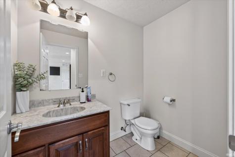 1435 Bellbrook Road Loogootee IN 47553