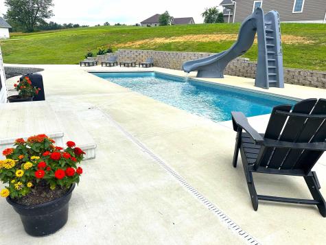 1435 Bellbrook Road Loogootee IN 47553