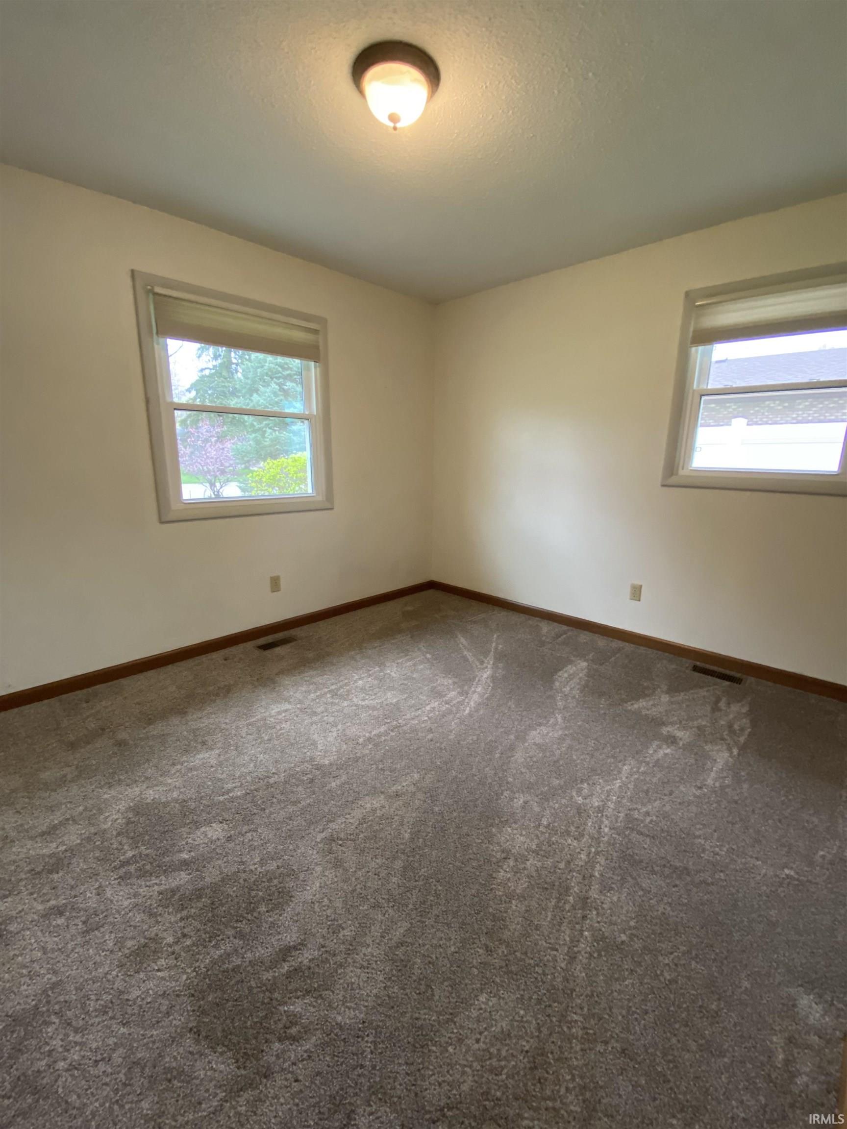 246 N Beechwood Street Warsaw IN 46582