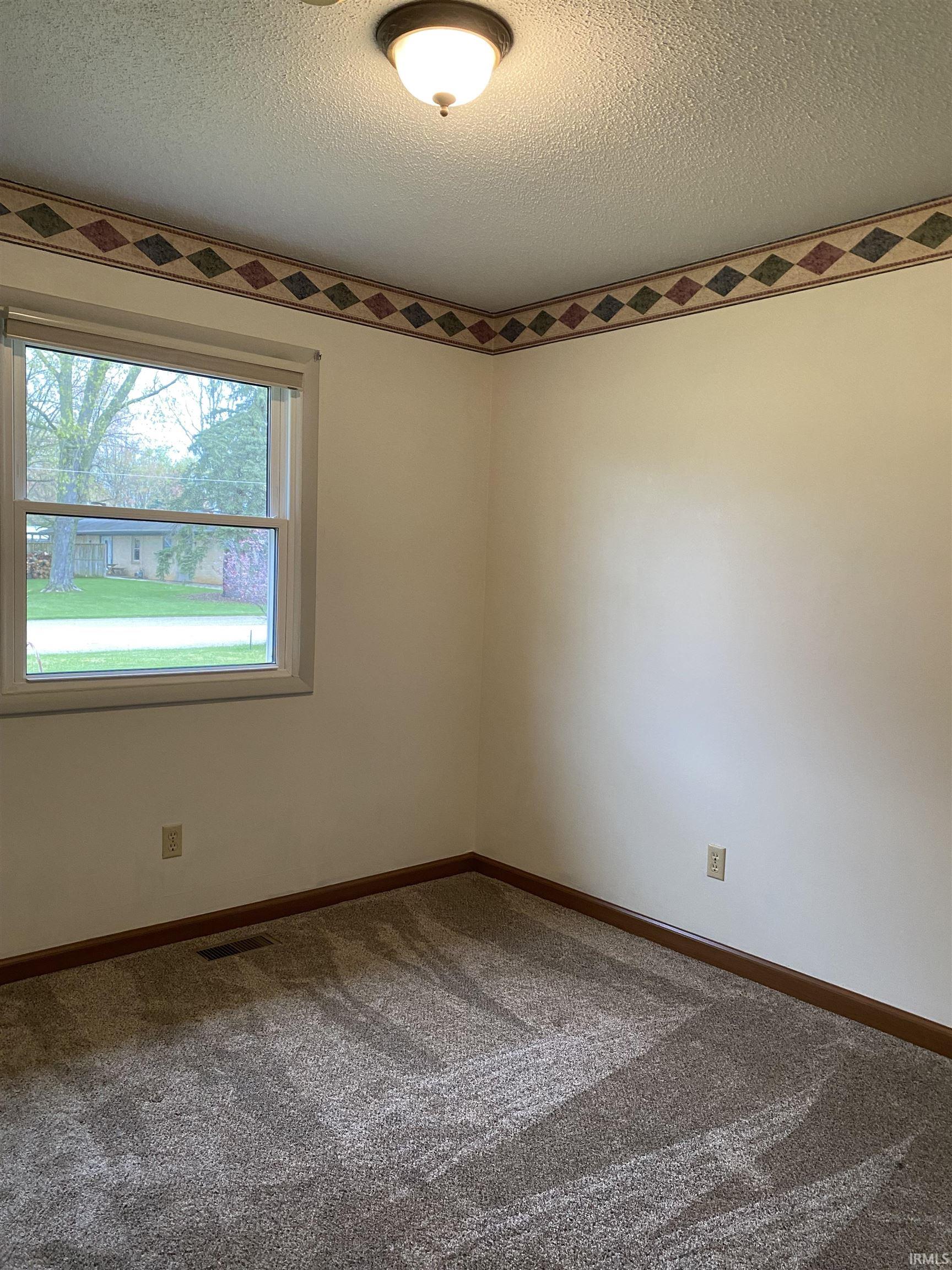 246 N Beechwood Street Warsaw IN 46582