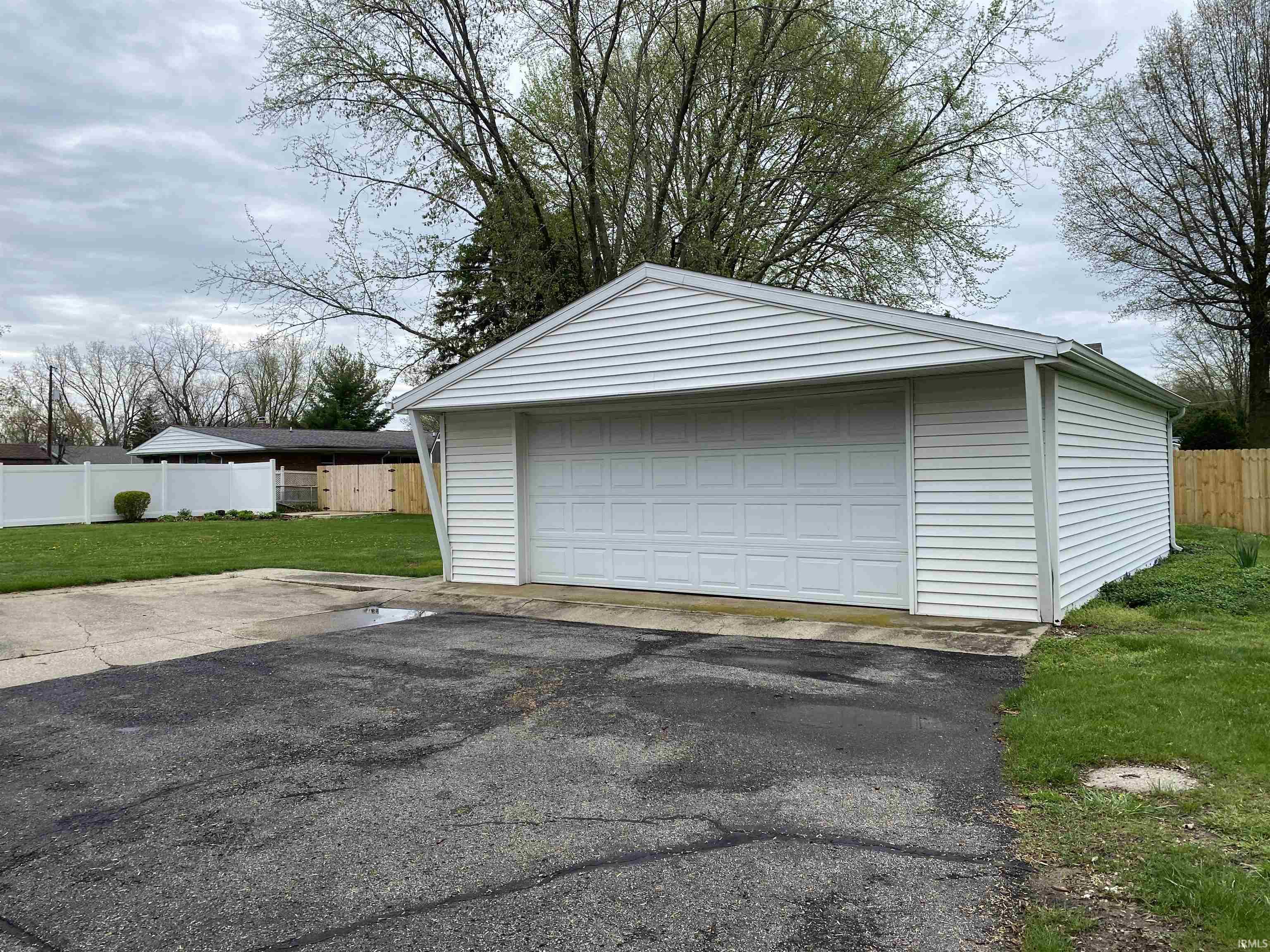 246 N Beechwood Street Warsaw IN 46582