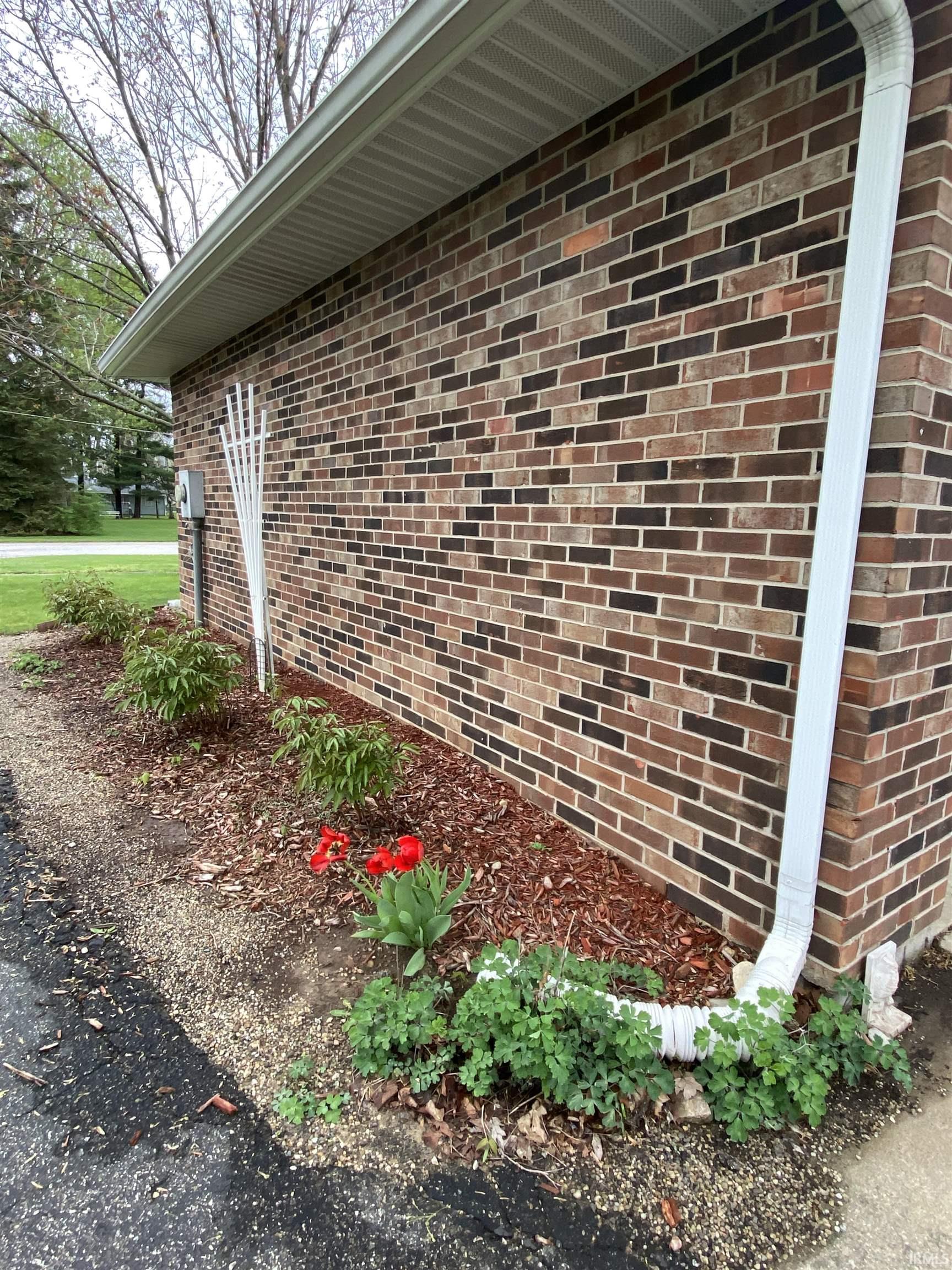 246 N Beechwood Street Warsaw IN 46582