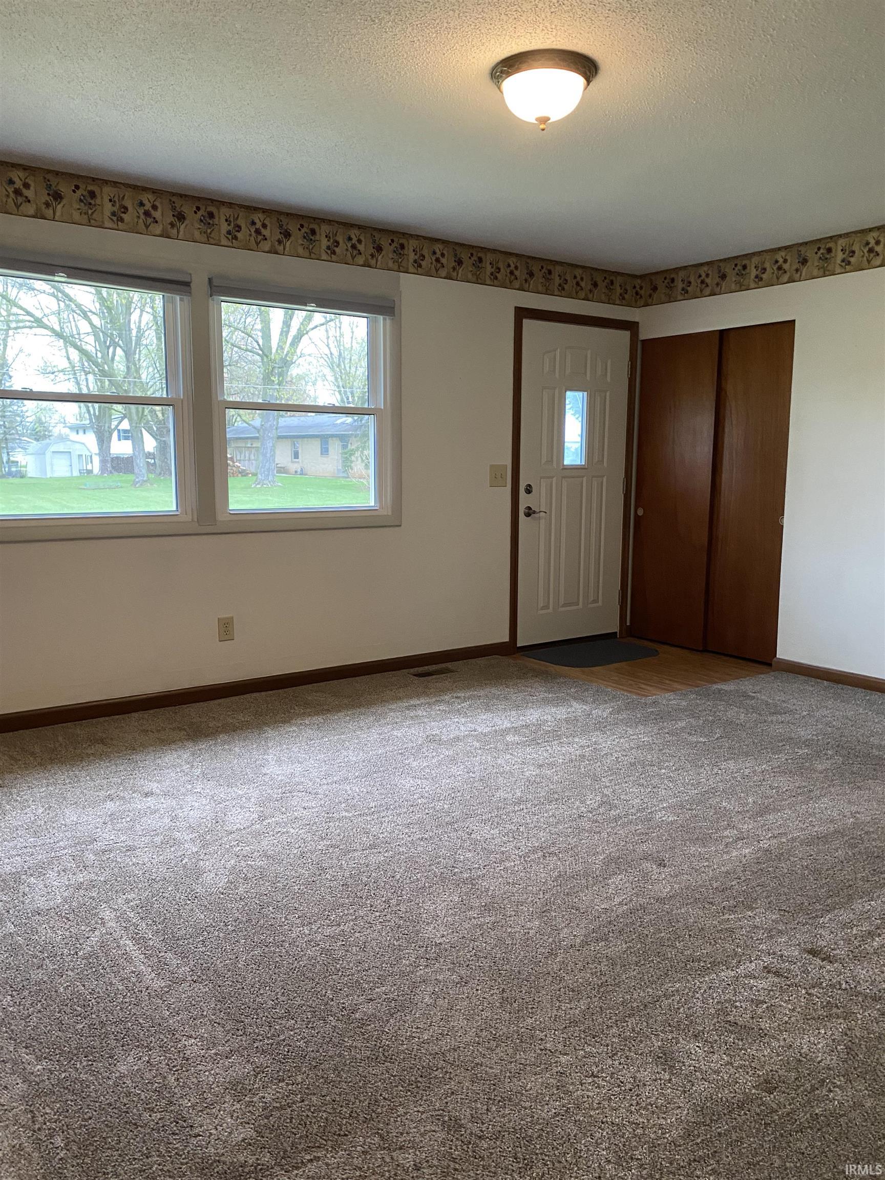 246 N Beechwood Street Warsaw IN 46582