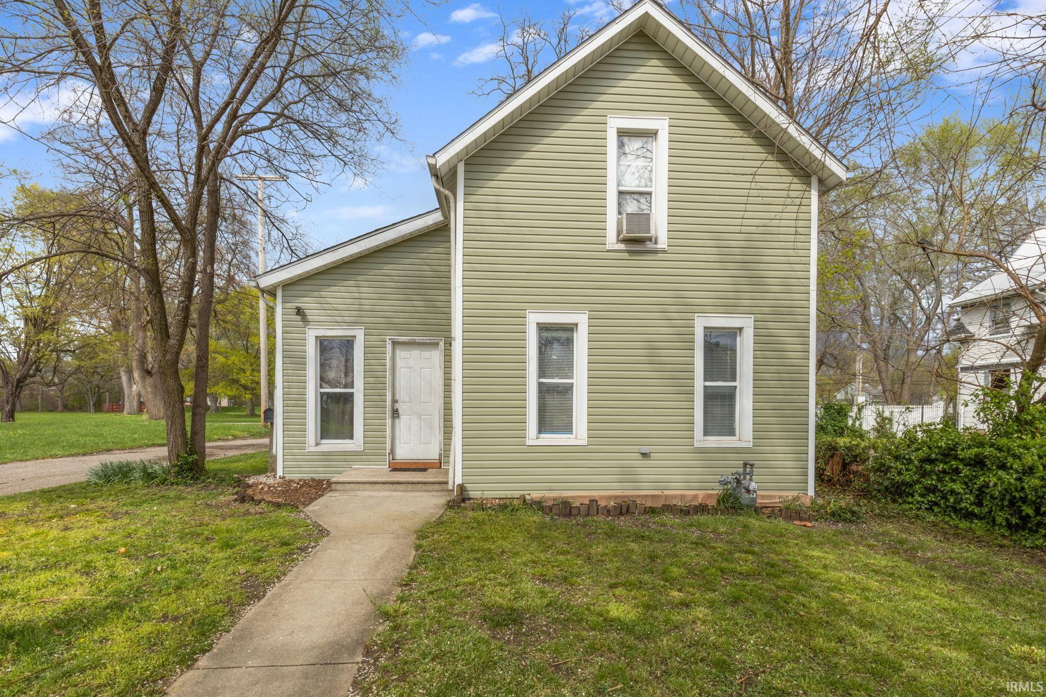 412 W Washington Street Elkhart IN 46516