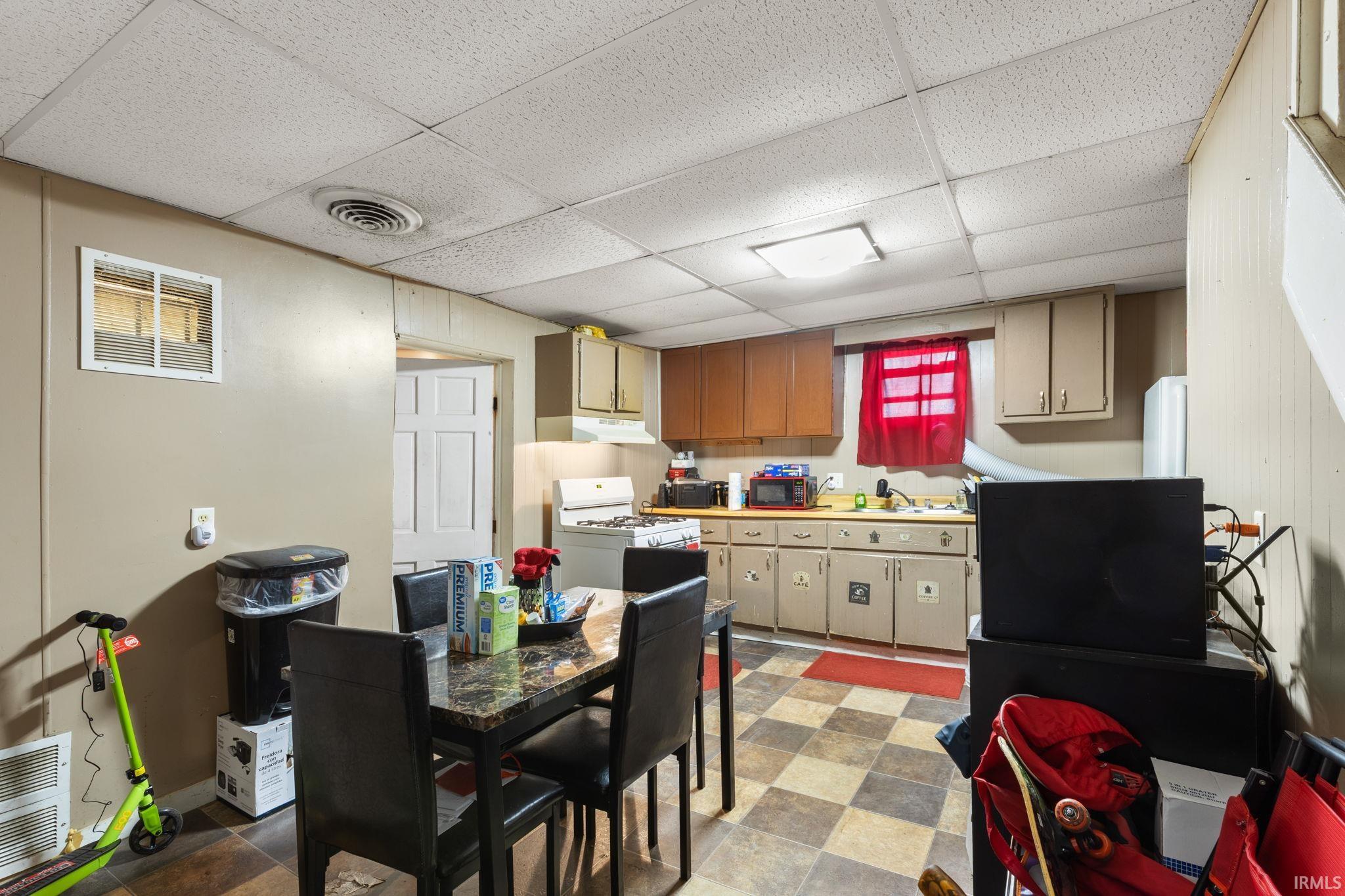 412 W Washington Street Elkhart IN 46516