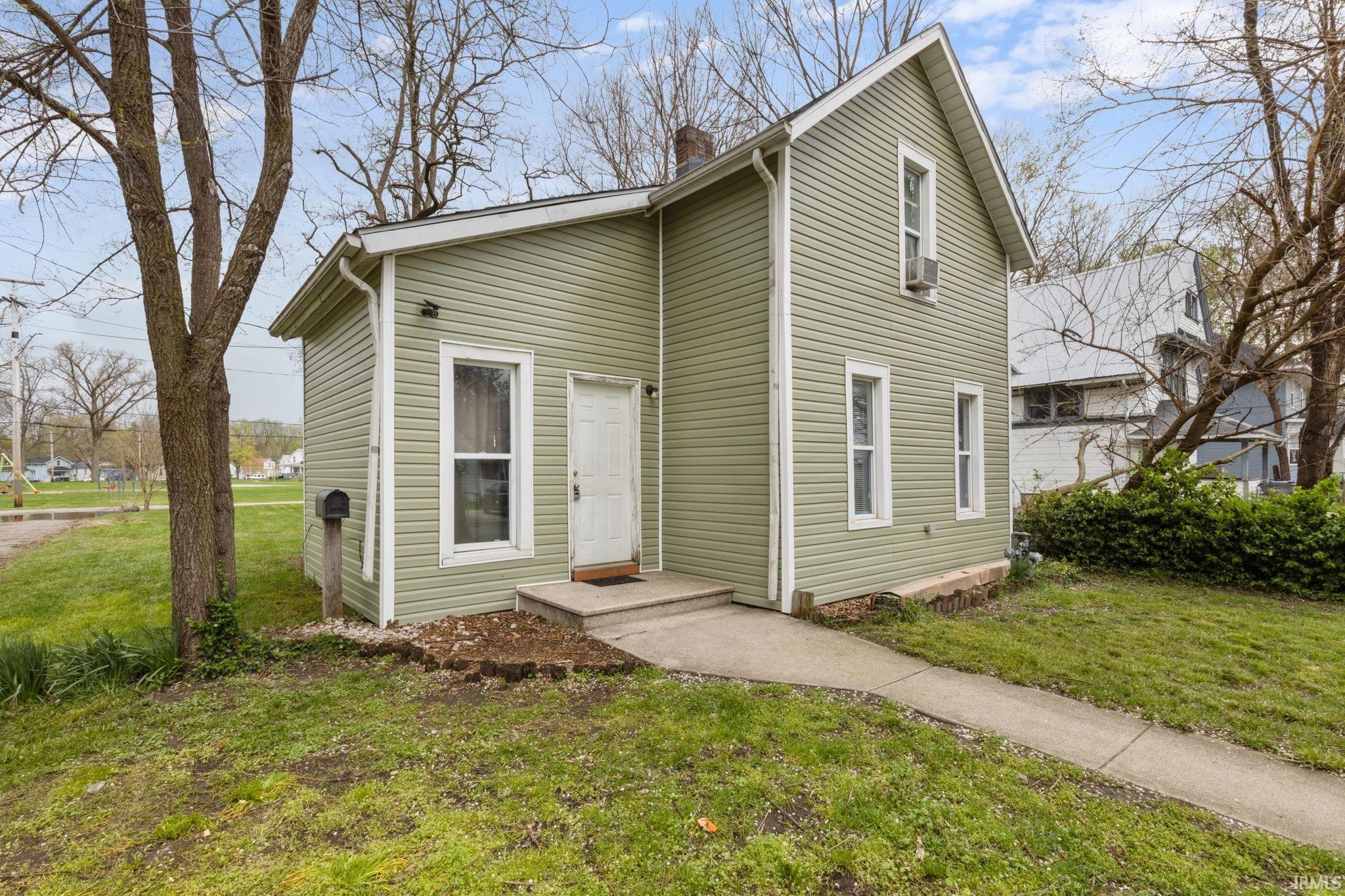 412 W Washington Street Elkhart IN 46516