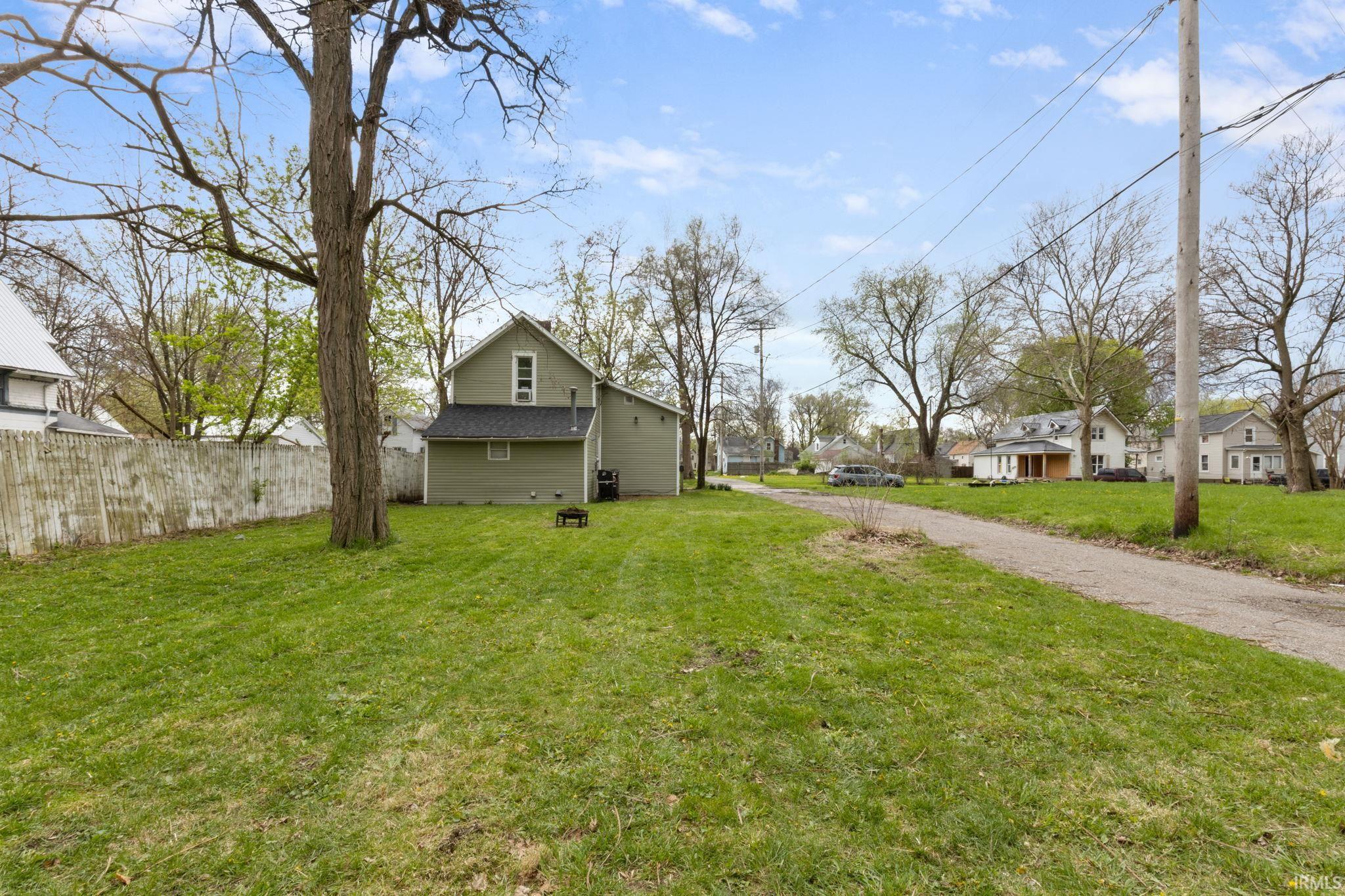 412 W Washington Street Elkhart IN 46516