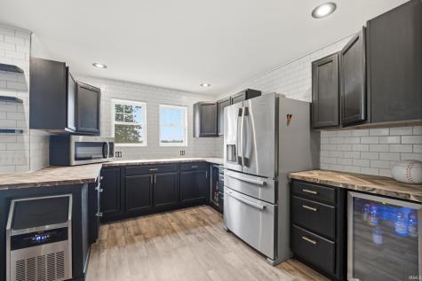 13333 11b Road Plymouth IN 46563