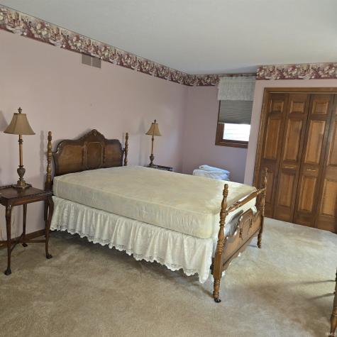 20945 Dunwoody Ct Court South Bend IN 46614