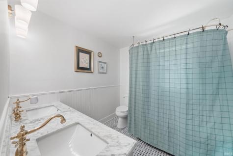 4426 Tacoma Avenue Fort Wayne IN 46807