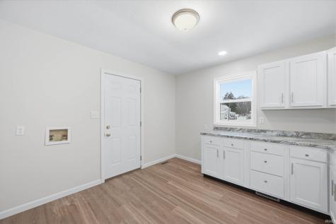 560 S Jefferson Street Montpelier IN 47359